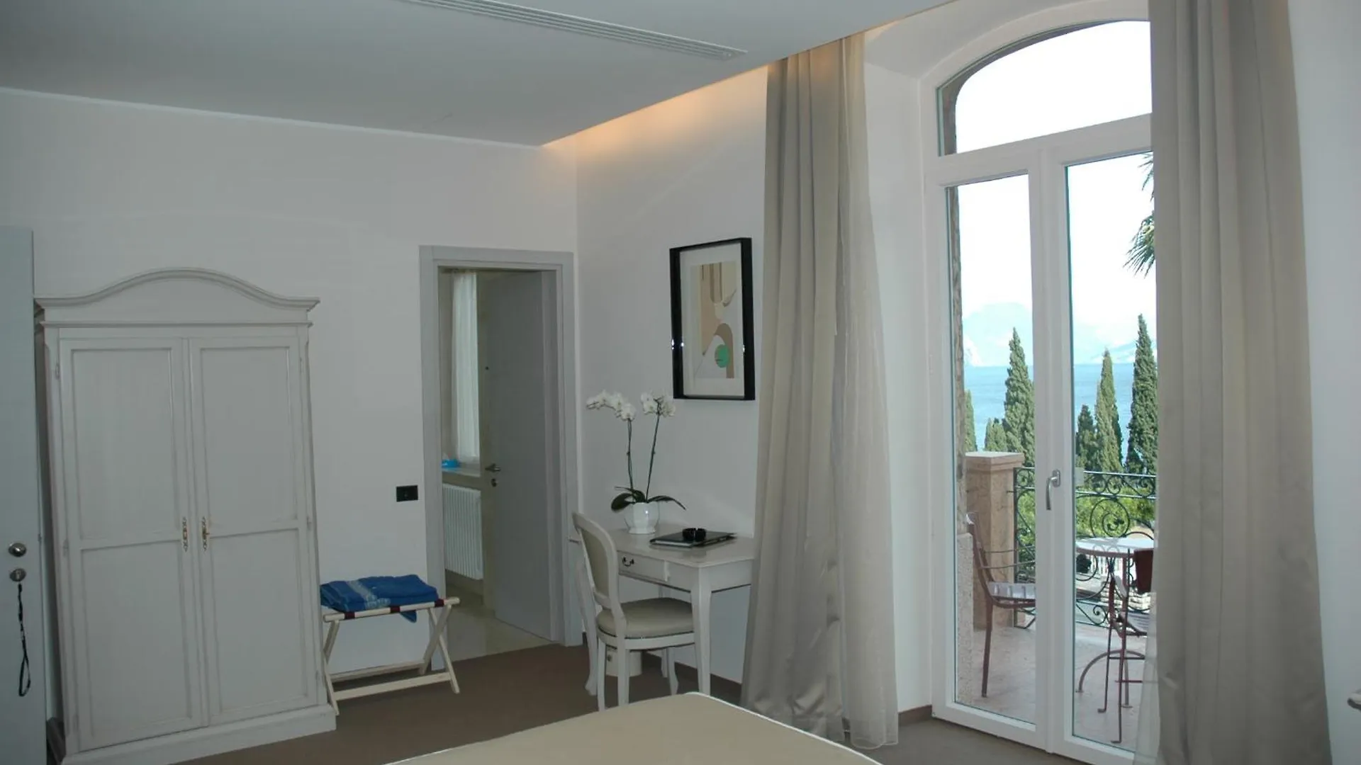 Hotel Bellevue San Lorenzo (Adults Only) Malcesine
